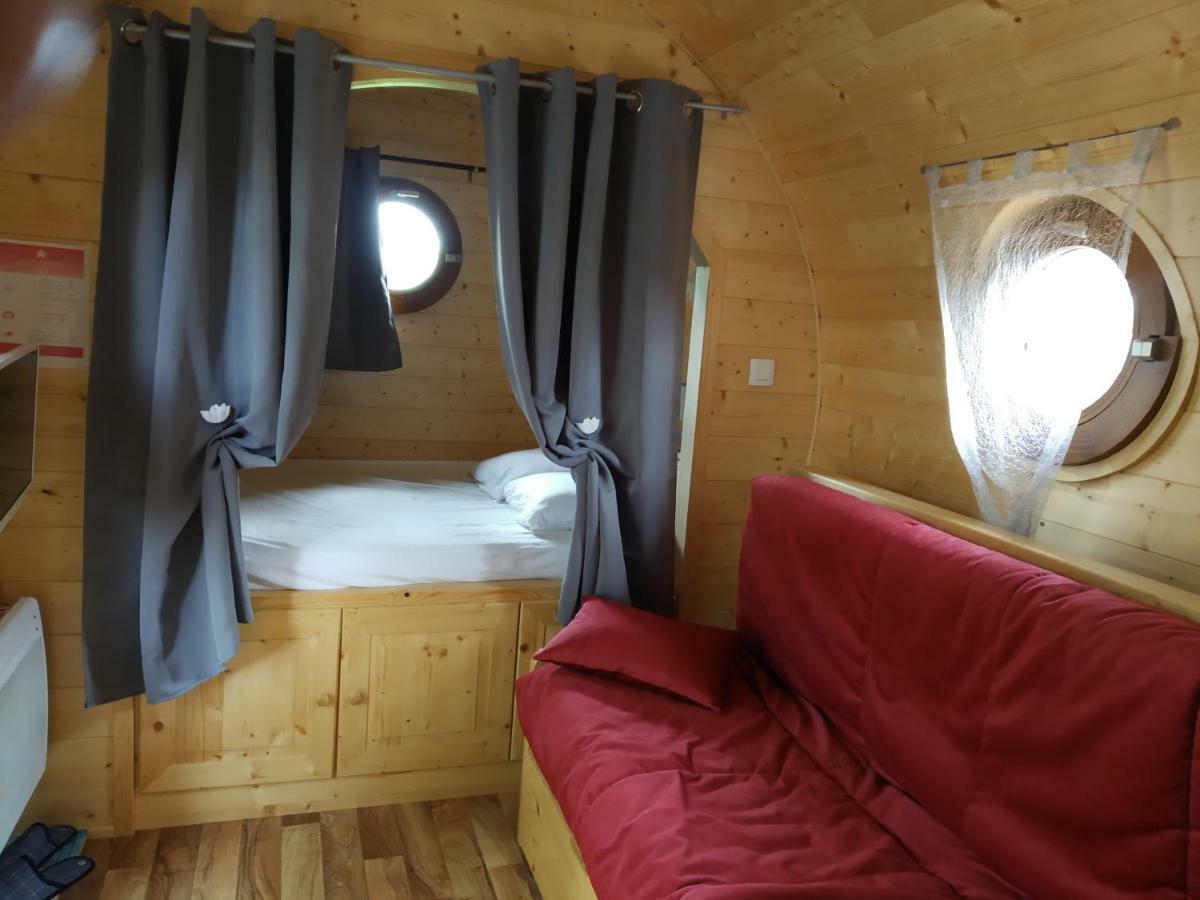 Aux Ronzieres Bed and Breakfast Pouilly-sous-Charlieu Εξωτερικό φωτογραφία
